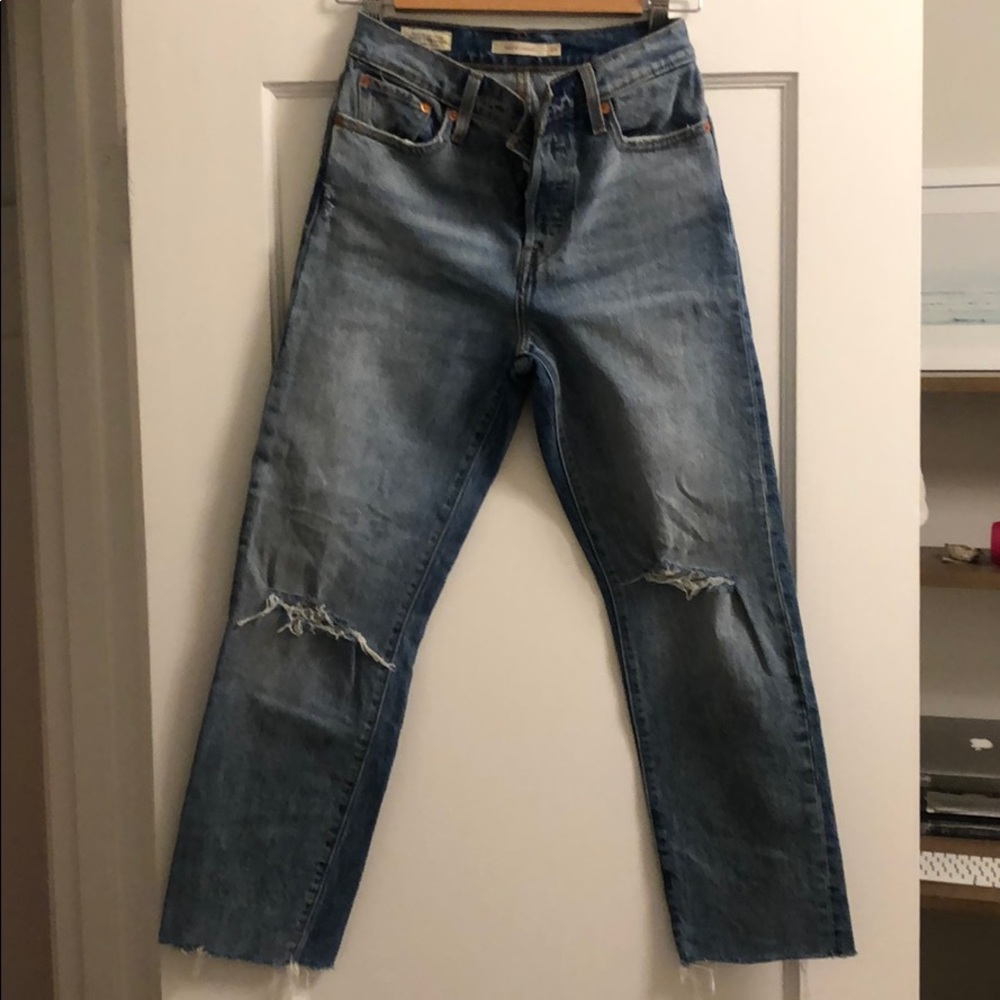 Levi’s Wedgie straight jean size 25